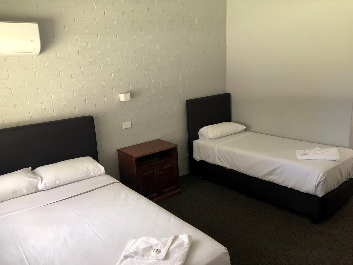 Bateau Bay Hotel Extérieur photo