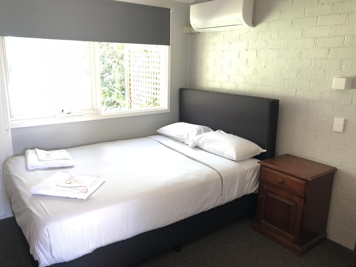 Bateau Bay Hotel Extérieur photo